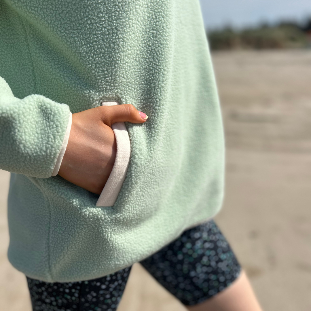 Pocket Fleece - Sage & Cream