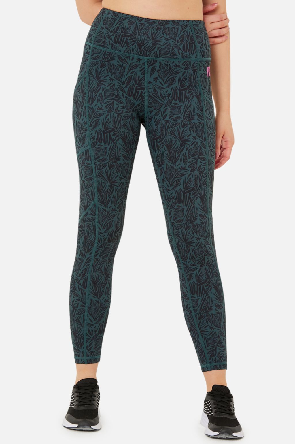 Fall 2024 leaf leggings