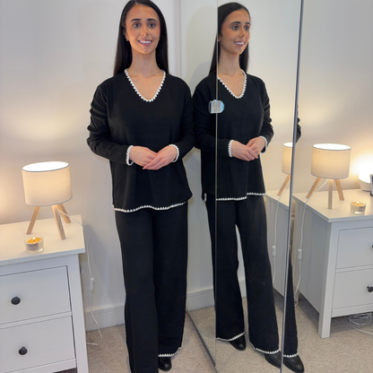 Black Scallop Edge 2 Piece Set